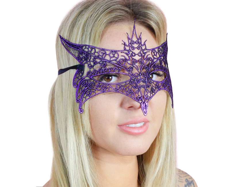 Кружевная маска Фиолетовая фантазия 